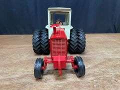 1/16 IH 1256 Ertl