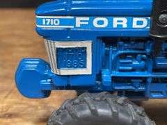 1/16 Ford 110 Collector NIB Ertl