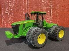 1/32 John Deere 9510R 2012 Farm Show NIB Ertl