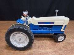 1/12 Ford 6000 Commander Hubley