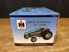 1/16 IH HT-340 Turbine Tractor NIB SC