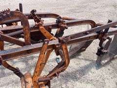 Allis Chalmers 3 Bottom Pull Type Plow
