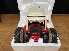 1/16 IH 1086 2004 TTT NIB Ertl