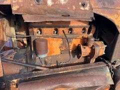 1937 Allis Chalmers WC with Model 33 Picker