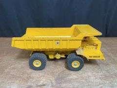 1/25 IH Payhauer Truck Ertl