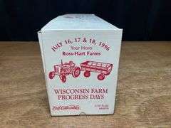 1/16 Farmall Super M-TA + Wagon 1996 Wisconsin NIB Ertl