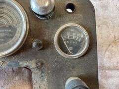 Miscellaneous Allis Chalmers Dash Parts
