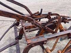 Allis Chalmers 3 Bottom Pull Type Plow