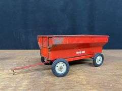 (2) 1/16 Tru Scale Elevator + Wagon Carter