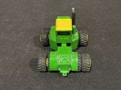 1/64 John Deere WA-17 Custom