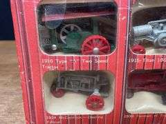 1/64 IH Tractor Historical Set NIB Ertl