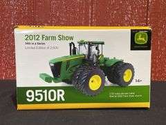 1/32 John Deere 9510R 2012 Farm Show NIB Ertl