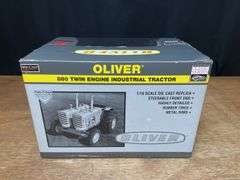 1/16 Oliver 880 Twin NIB SC