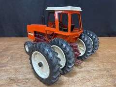 1/16 AC 7030 2003 TTT NIB Ertl