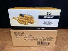 1/16 Caterpillar D2 w/Ripper NIB SC