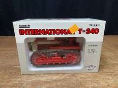 1/16 IH T-340 Crawler NIB Ertl