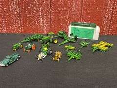 (15) 1/64 John Deere