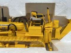 1/16 AC HD3 Crawler Backhoe NIB SC