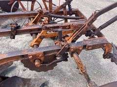 Allis Chalmers 3 Bottom Pull Type Plow