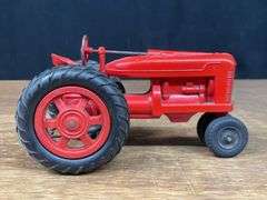 (2) 1/16 Farmall M Product Miniature