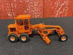 1/50 AC 45 Grader 2008 NTTC NIB 1st Gear