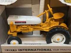 (2) 1/16 IH Cub NIB Ertl