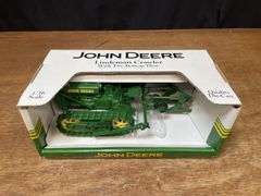 1/16 John Deere Lindeman Crawler w/Plow NIB SC