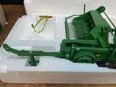 1/16 John Deere 214-T Baler Precision NIB Ertl
