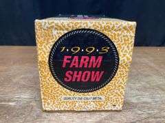 1/16 IH I-D9 1993 Farm Show NIB Ertl