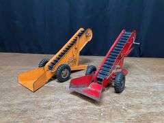(2) Tonka Sand Loaders