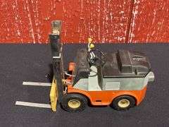 (2) Ice Truck + Fork Lift