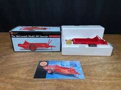 1/16 McCormick 200 Spreader Precision NIB Ertl