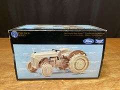 1/16 Ford 2N Precision NIB Ertl