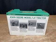 1/16 John Deere LA NIB SC