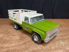 Stake Truck NyLint