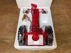 1/16 Farmall F-20 Precision NIB Ertl