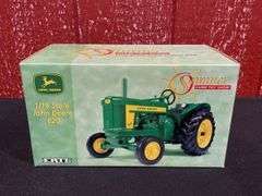 1/16 John Deere 620 2002 SFTS NIB Ertl
