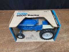 1/12 Ford 4600 NIB Ertl