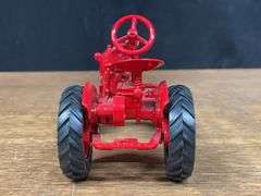 (2) 1/16 Farmall Cubs Ertl