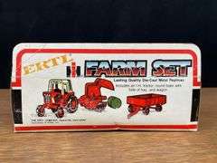 (3) 1/64 IH + Case-IH NIB Ertl