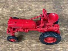 (2) 1/16 Farmall Cubs Ertl