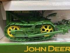 1/16 John Deere Lindeman Crawler w/Cultivator NIB SC