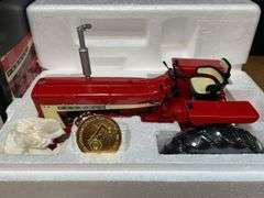 1/16 Farmall 706 Precision NIB Ertl