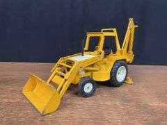 (2) 1/16 IH Backhoe Ertl