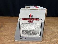 1/16 IH 826 NIB Ertl