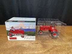 1/16 Farmall B Firestone NIB Ertl