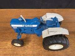(2) 1/12 Ford 8600 + Wagon Ertl