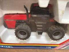 (3) 1/32 Case-IH, Versatile, Plow