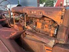1937 Allis Chalmers WC with Model 33 Picker