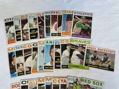 (30) 1964 Topps Baseball Cards (Ed Mathews)